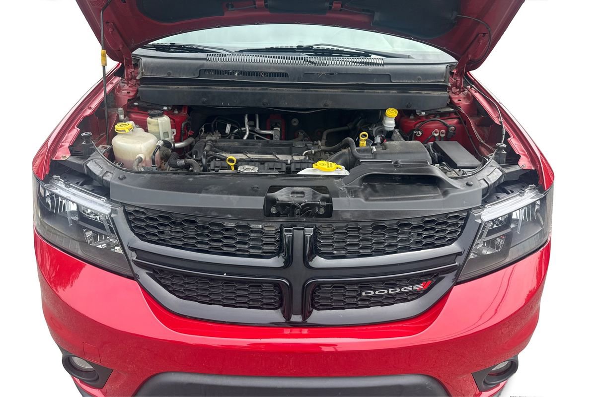 Used 2019 Dodge Journey SE w/ Connectivity Group FWD image 20