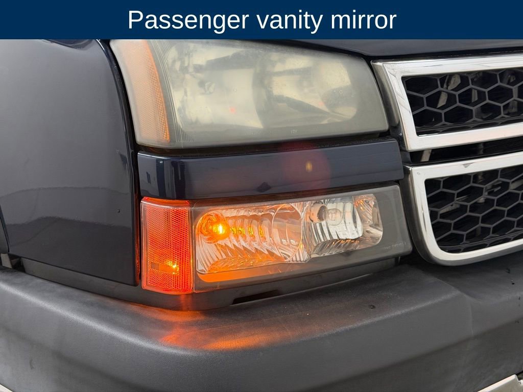 Used 2006 Chevrolet Silverado 3500 W/T image 17