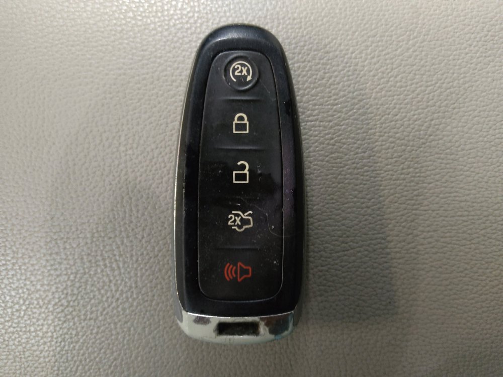 Used 2019 Ford Escape Titanium AWD/4WD image 32