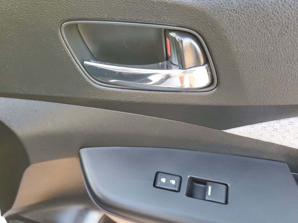 Used 2015 Honda CR-V EX image 49