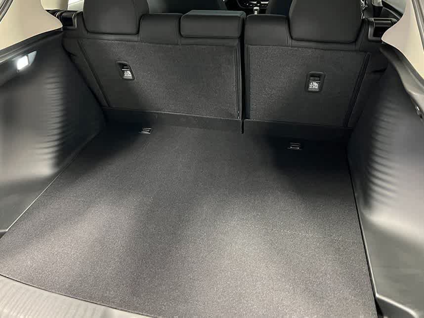 Certified 2025 Honda HR-V LX image 27