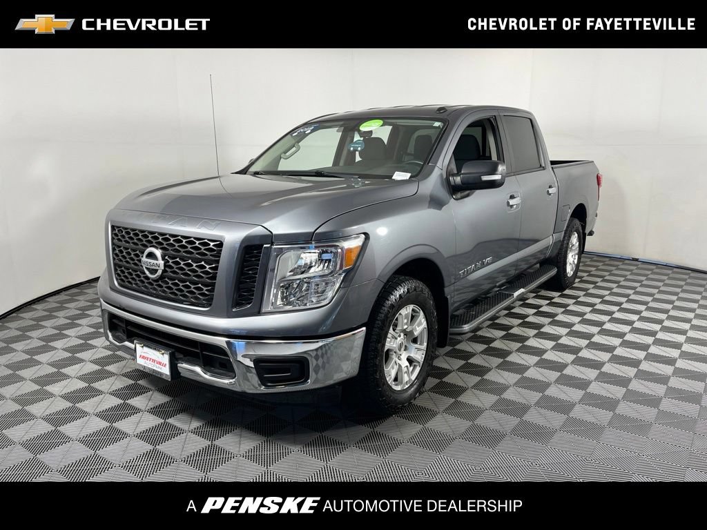 Used 2019 Nissan Titan SV RWD image 1