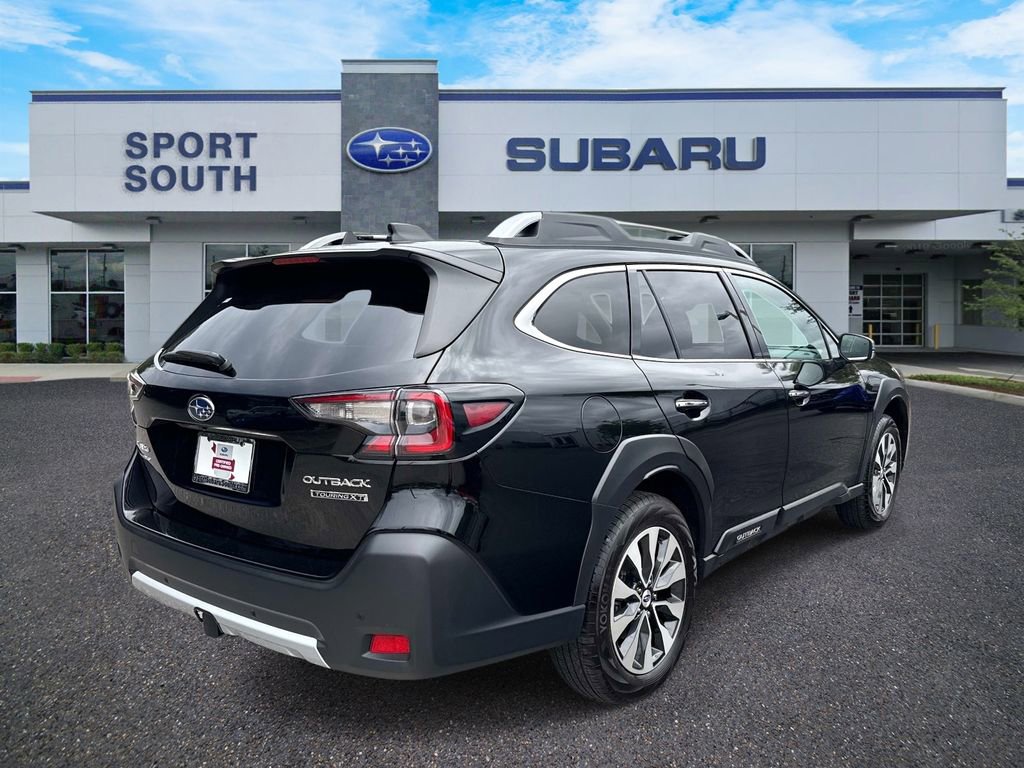 Used 2023 Subaru Outback Touring XT w/ Tech Package 3 AWD/4WD image 3
