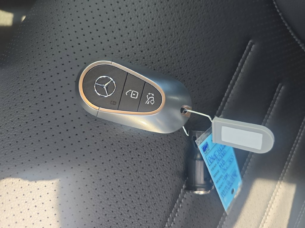 New 2026 Mercedes-Benz GLC 300 4MATIC image 29