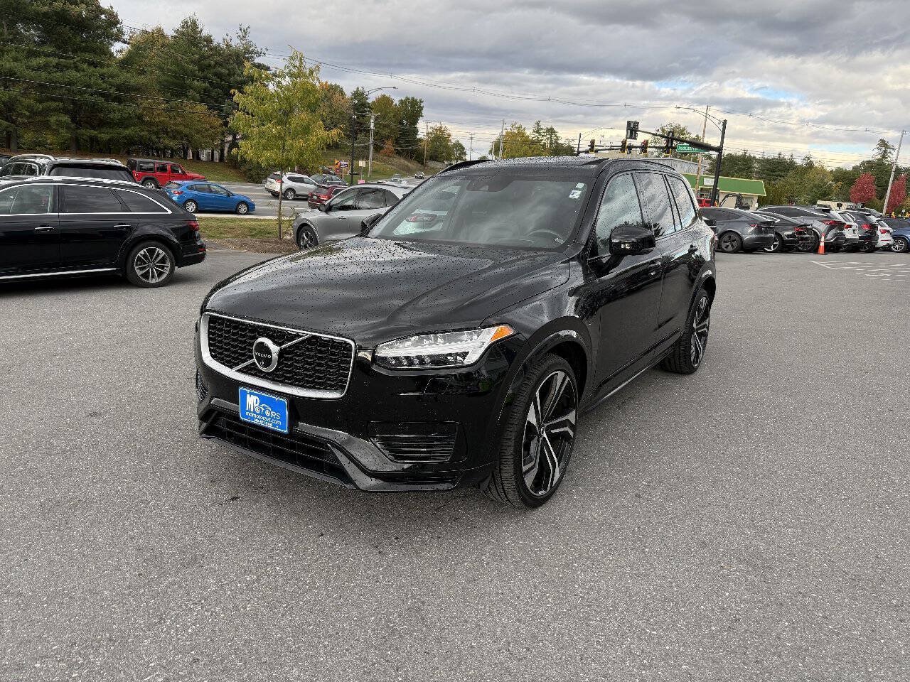 Used 2020 Volvo XC90 T8 R-Design w/ Protection Package Premier AWD/4WD image 3