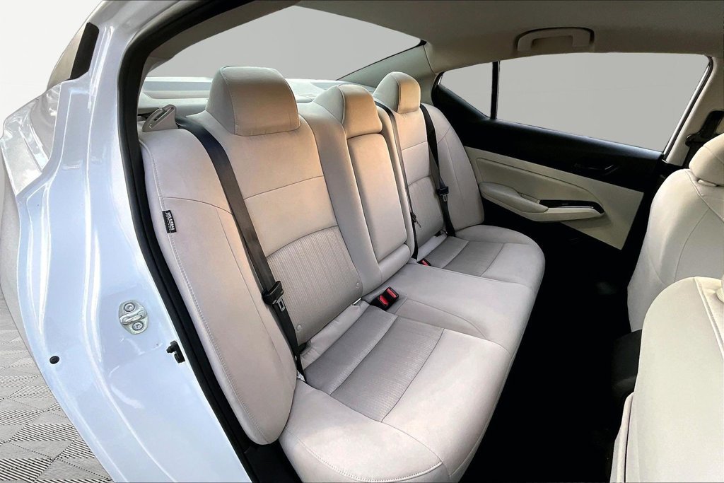 Used 2023 Nissan Altima 2.5 SV FWD image 20