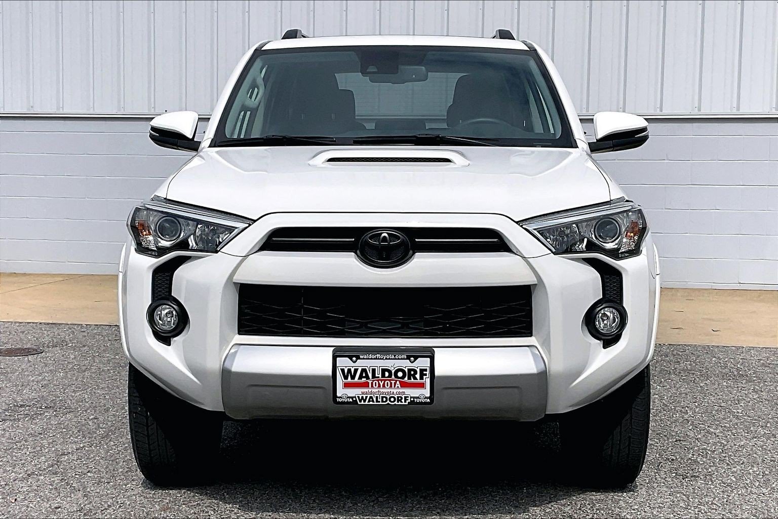 Used 2020 Toyota 4Runner TRD Off-Road Premium w/ Moonroof Package AWD/4WD image 3