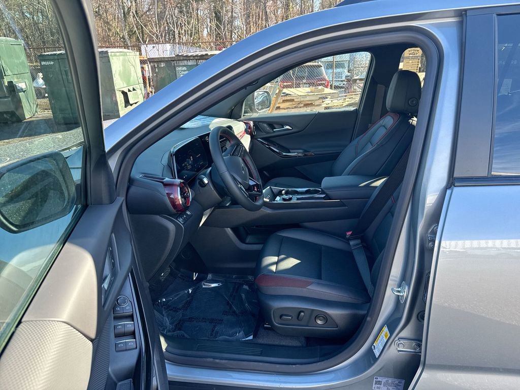 New 2026 Chevrolet Equinox RS image 13