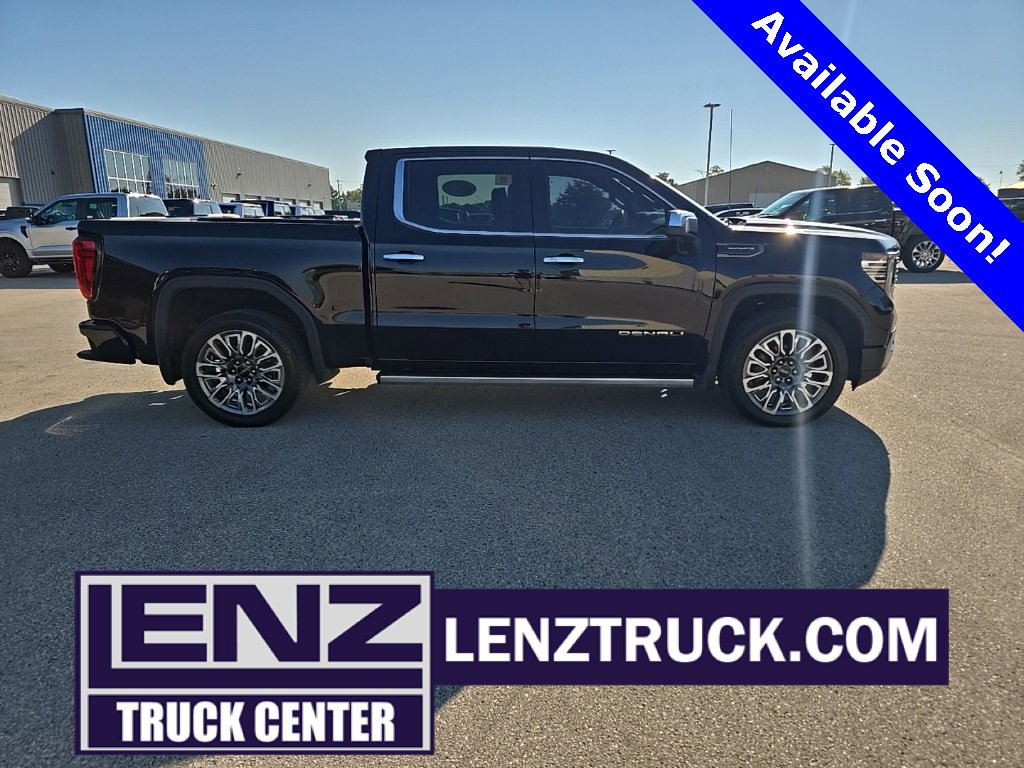 Used 2025 GMC Sierra 1500 Denali Ultimate image 1