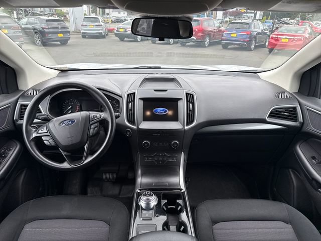 Used 2020 Ford Edge SE FWD image 11