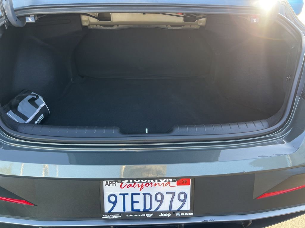 Used 2025 Hyundai Elantra Sport w/ Cargo Package FWD image 41