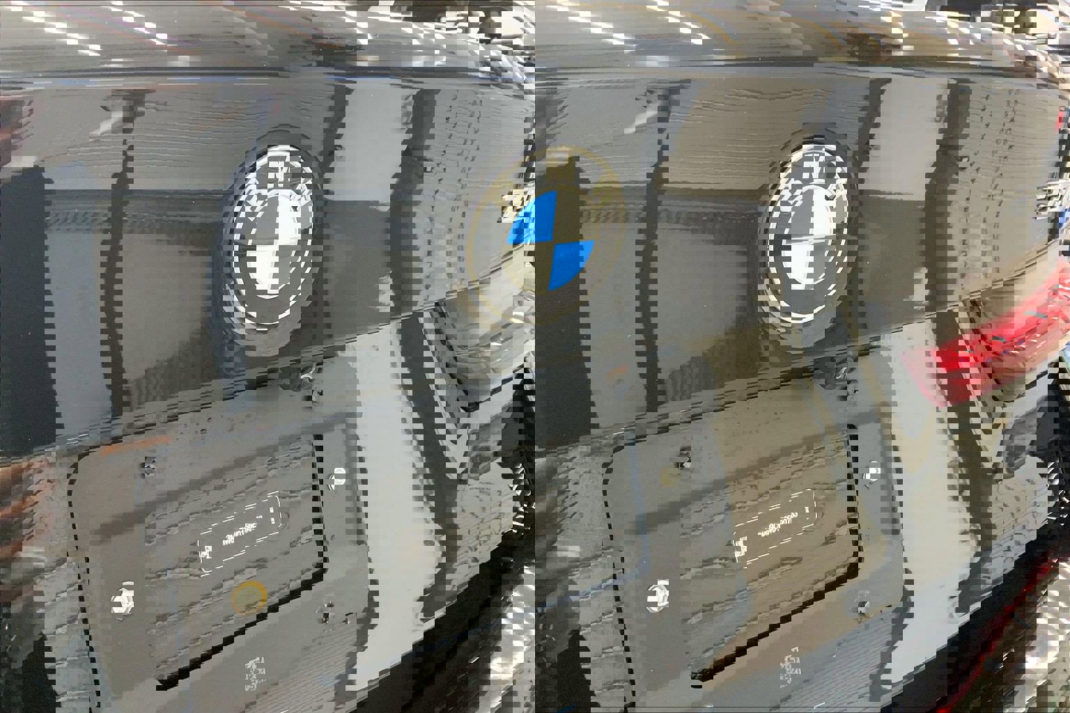 Used 2025 BMW 330i xDrive Sedan w/ Premium Package AWD/4WD image 26