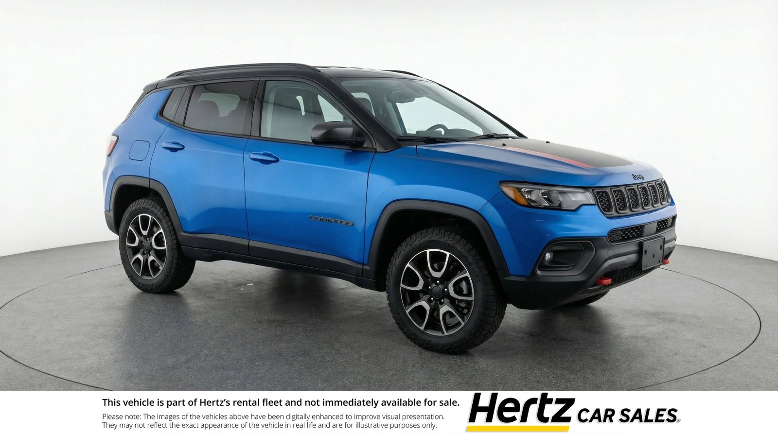 Used 2025 Jeep Compass Trailhawk AWD/4WD image 1
