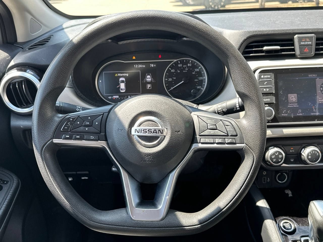 Used 2021 Nissan Versa SV FWD image 15