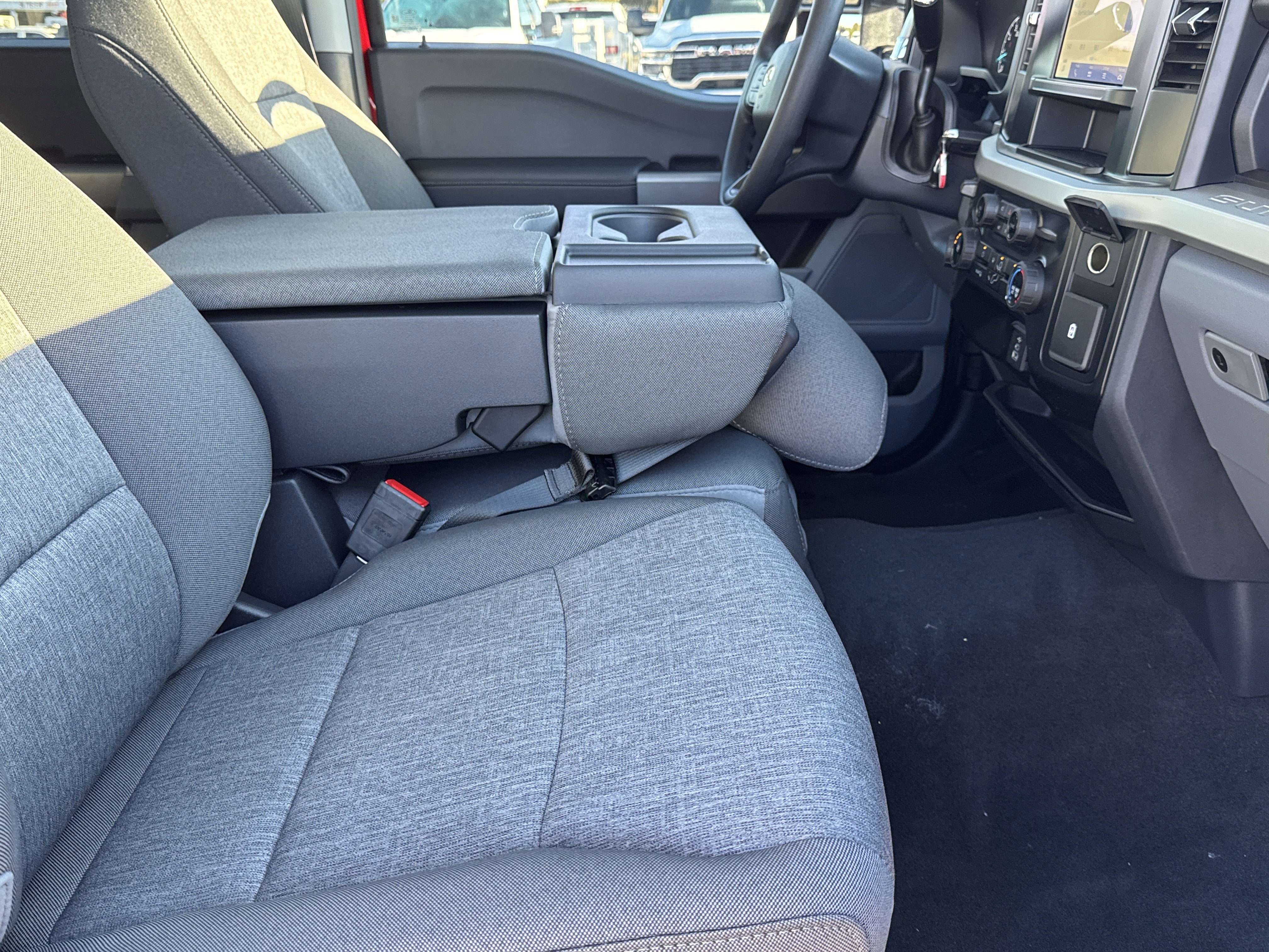 New 2026 Ford F250 4x4 Crew Cab Super Duty image 13