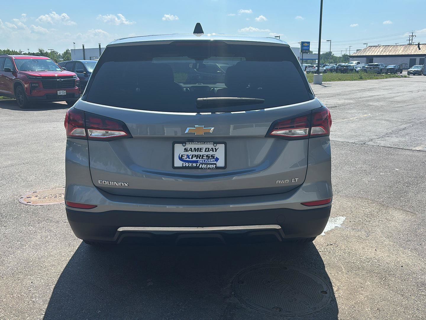 Used 2024 Chevrolet Equinox LT AWD/4WD image 6