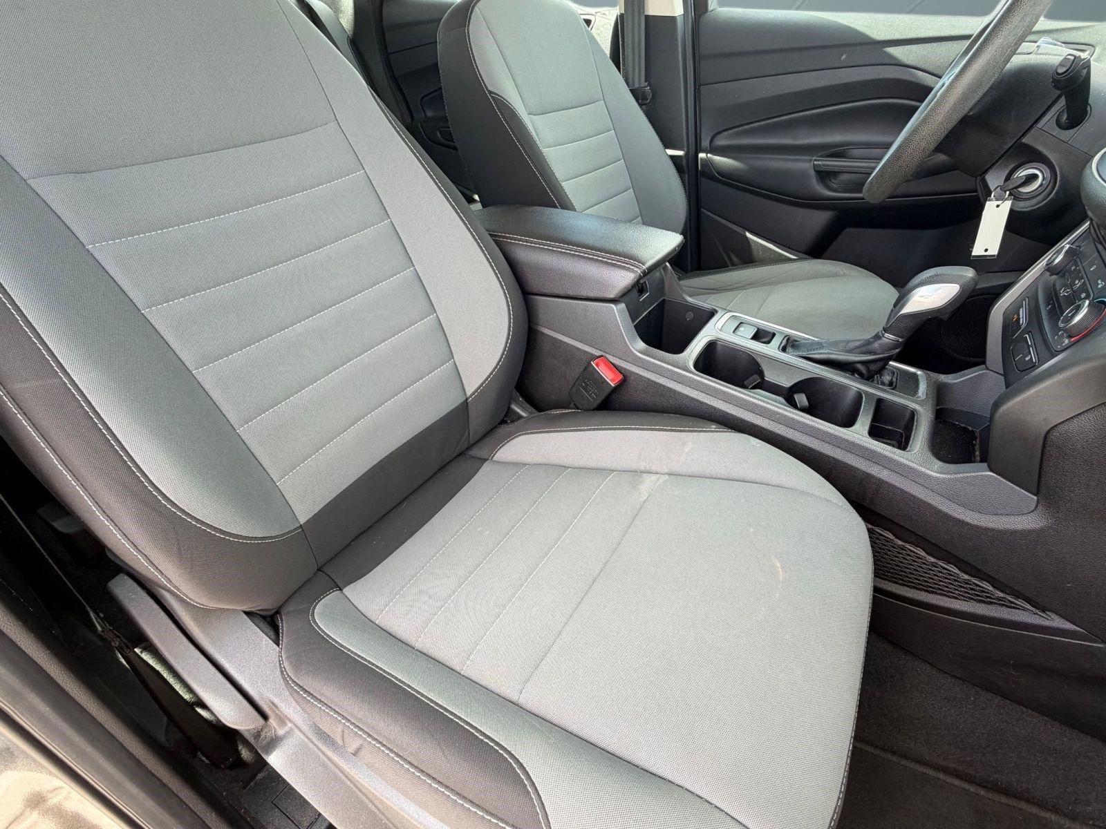 Used 2017 Ford Escape S image 19