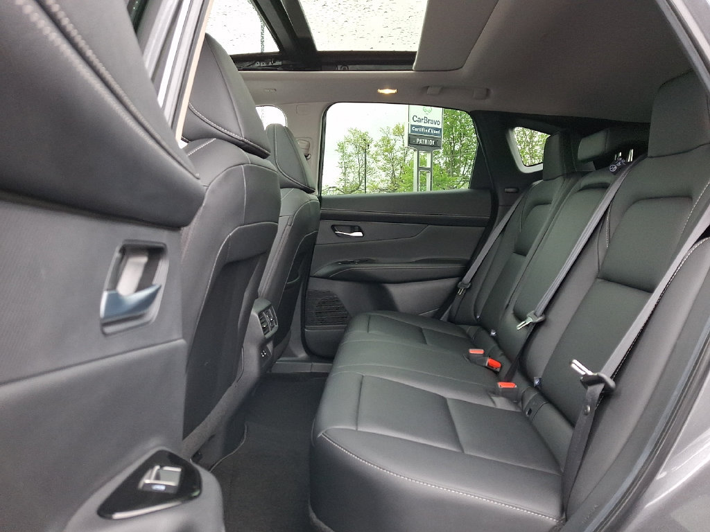 Certified 2025 Nissan Murano SL AWD/4WD image 11