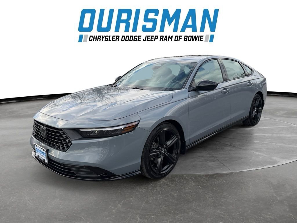 Used 2023 Honda Accord Sport image 7