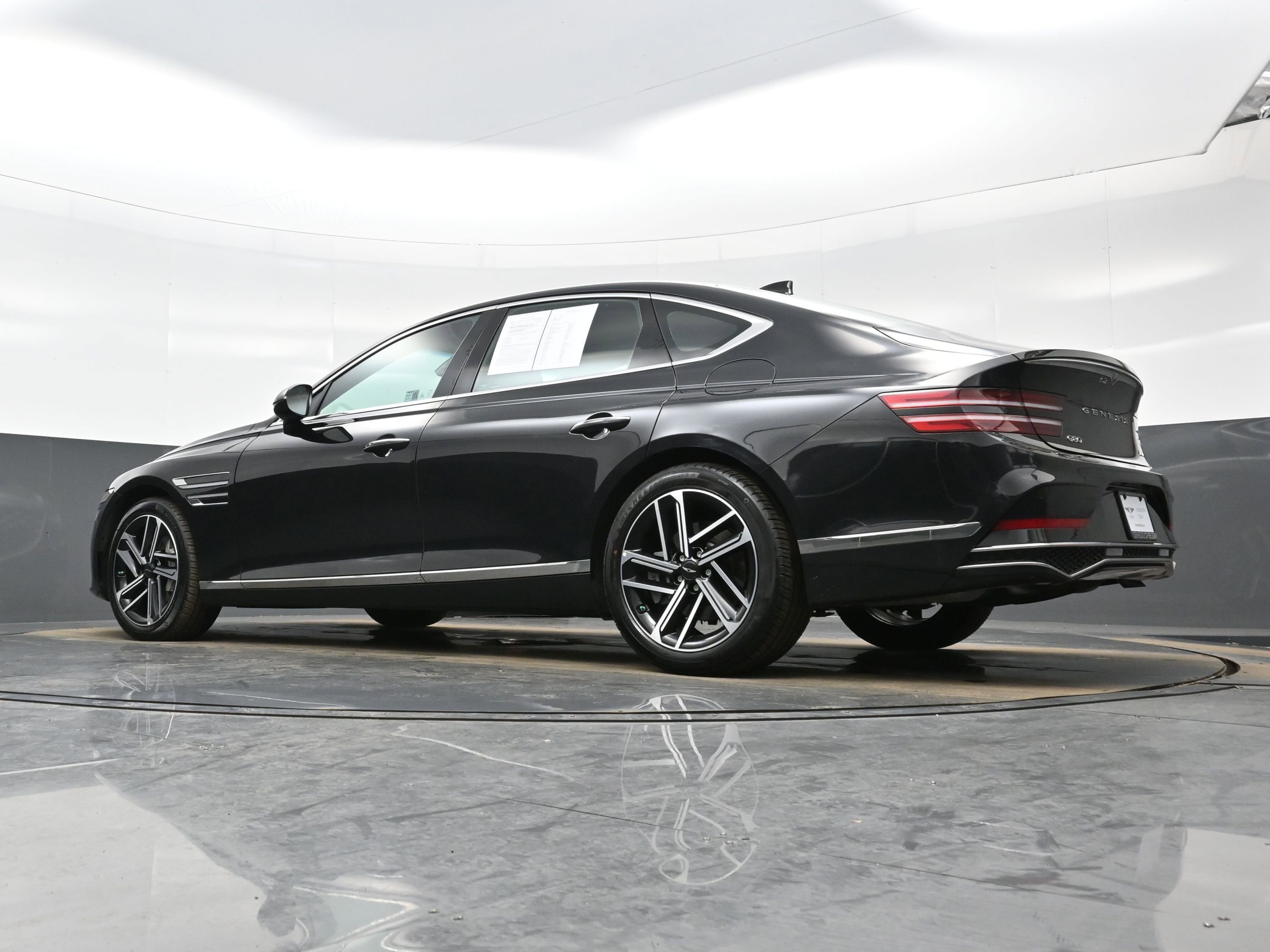 Certified 2026 Genesis G80 2.5T Advanced image 32