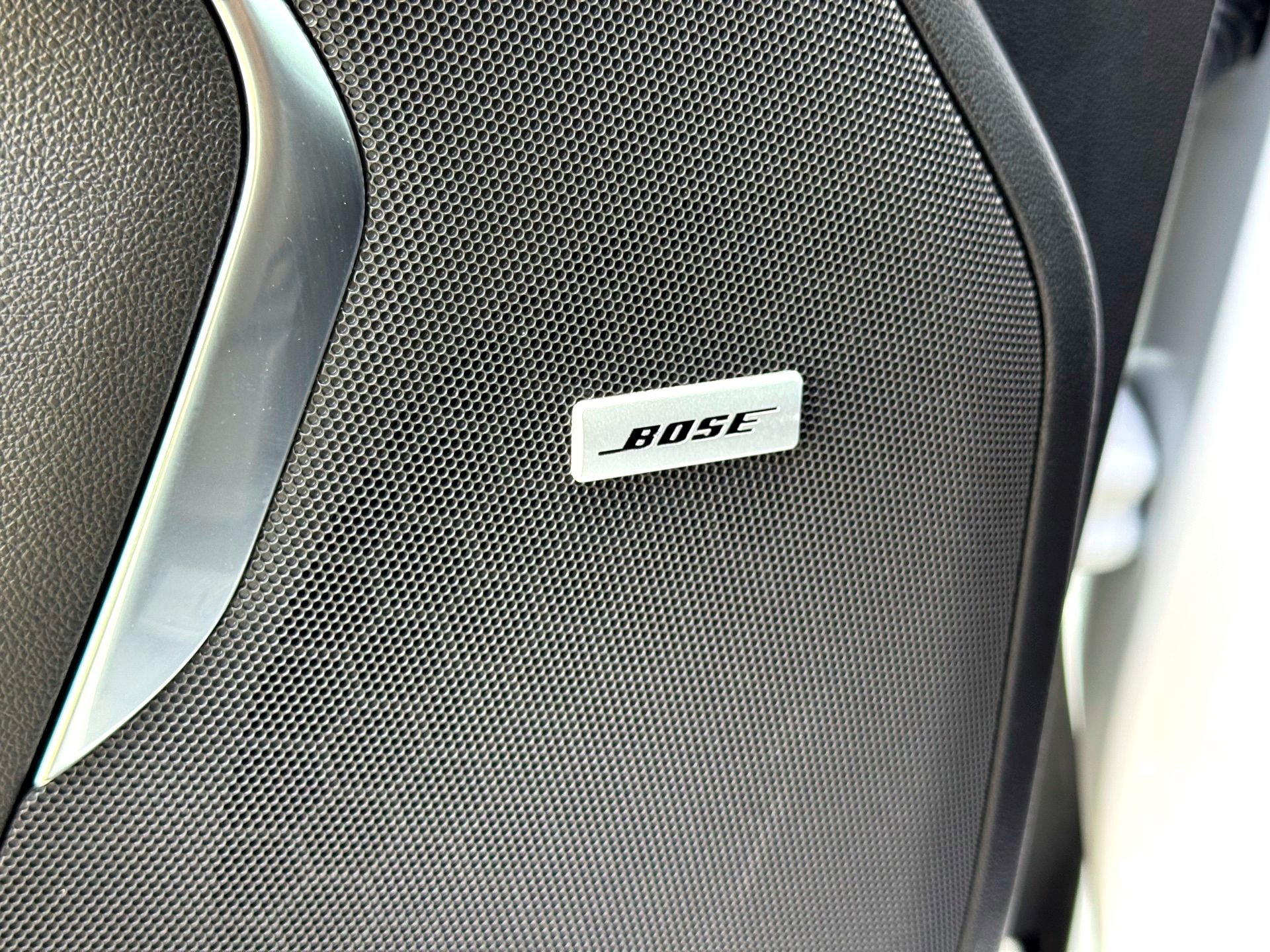 Used 2025 Chevrolet Tahoe LT w/ Comfort Package image 15