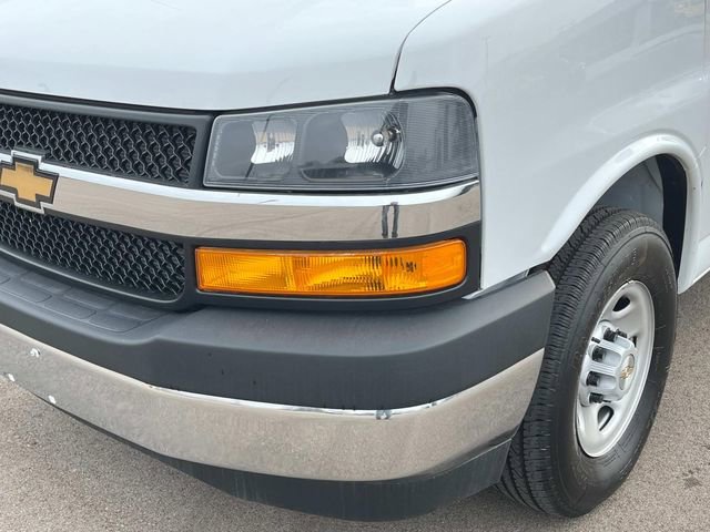 New 2025 Chevrolet Express 3500 w/ Power Convenience Package RWD image 13