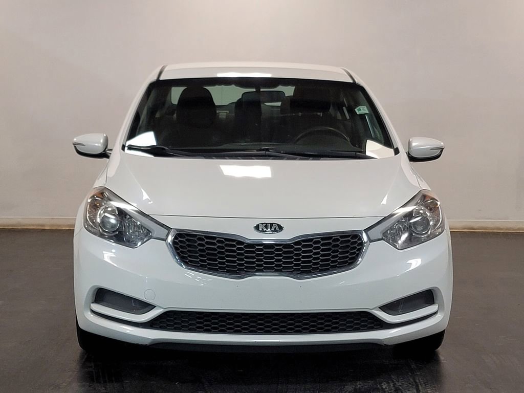Used 2016 Kia Forte LX w/ LX Popular Plus Package image 3