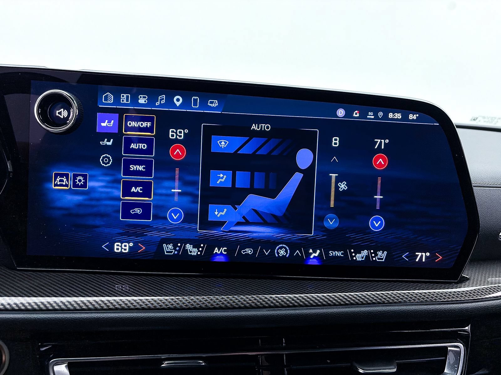 Used 2025 Chevrolet Traverse High Country FWD image 31
