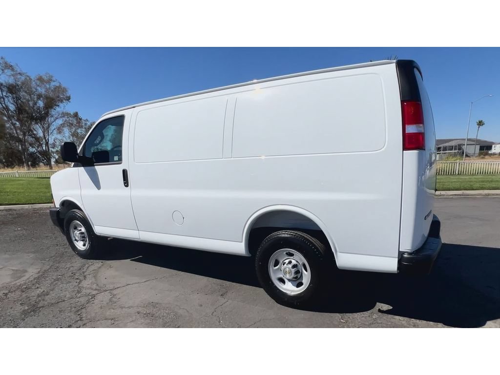 New 2026 Chevrolet Express 2500 w/ Driver Convenience Package RWD image 10