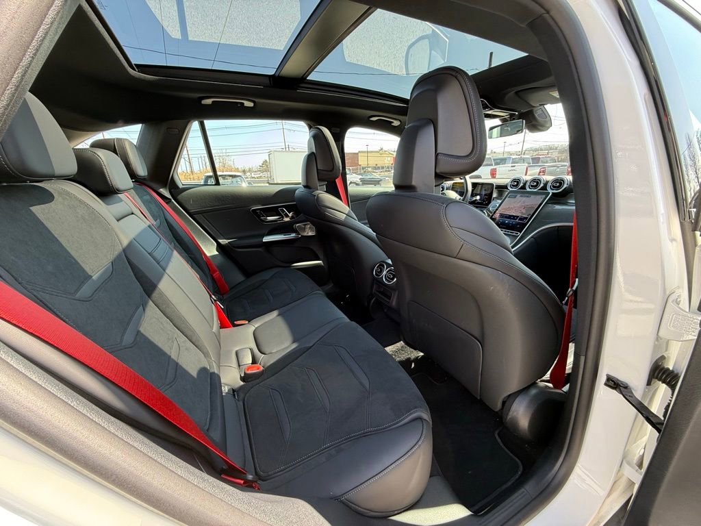 Used 2025 Mercedes-Benz GLC 63 AMG S image 29