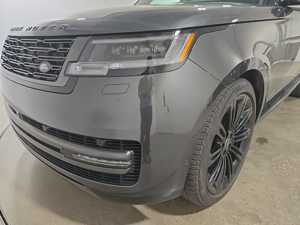 Used 2024 Land Rover Range Rover SE AWD/4WD image 10