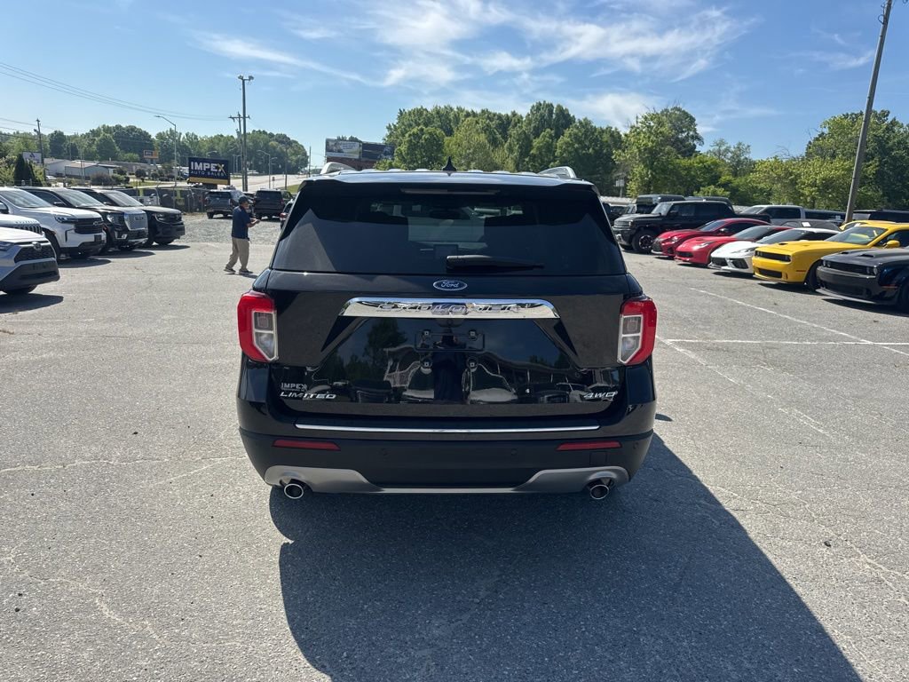 Used 2022 Ford Explorer Limited w/ Equipment Group 301A image 4