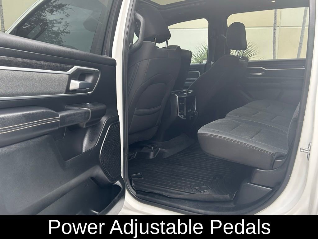 Used 2021 RAM 1500 Big Horn RWD image 41