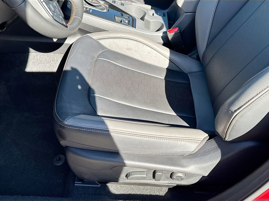 Certified 2025 Subaru Crosstrek 2.5i Limited w/ Crosstrek Mirror Package AWD/4WD image 27