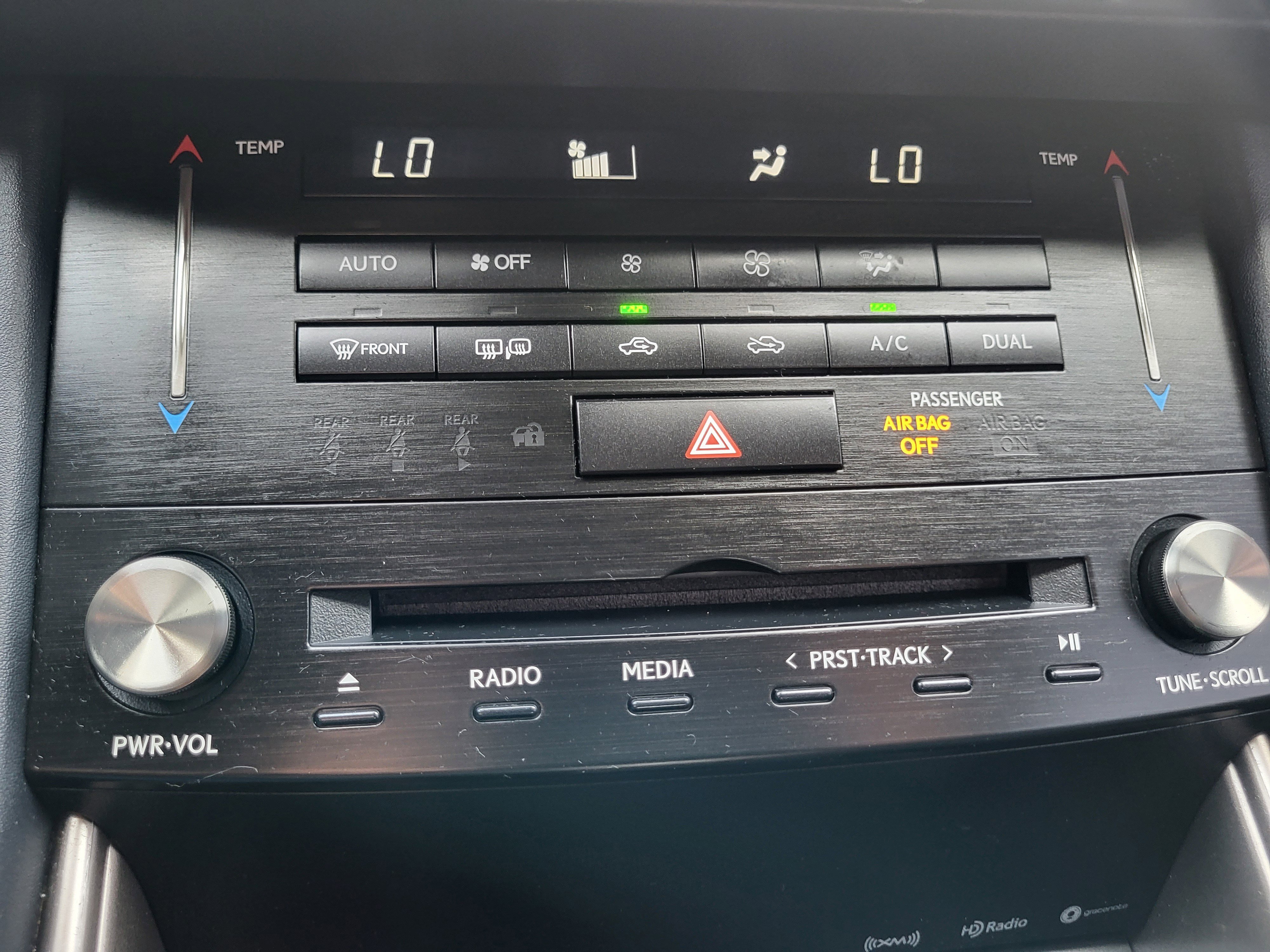 Used 2017 Lexus IS 300 AWD image 24