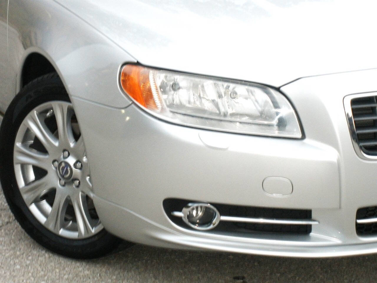 Used 2010 Volvo S80 3.2 image 3
