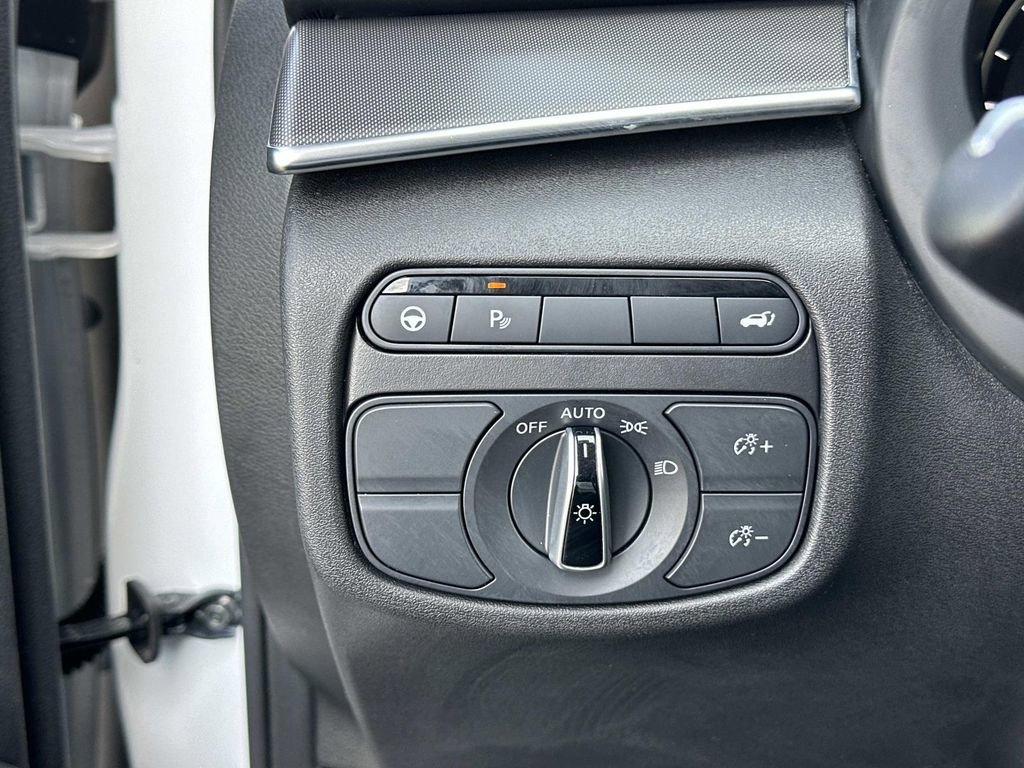 Used 2023 INFINITI QX50 Pure image 16