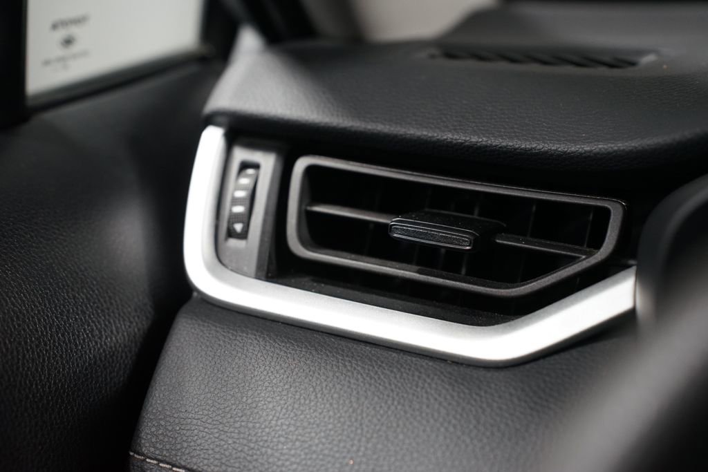 Certified 2025 Toyota RAV4 XLE AWD/4WD image 25