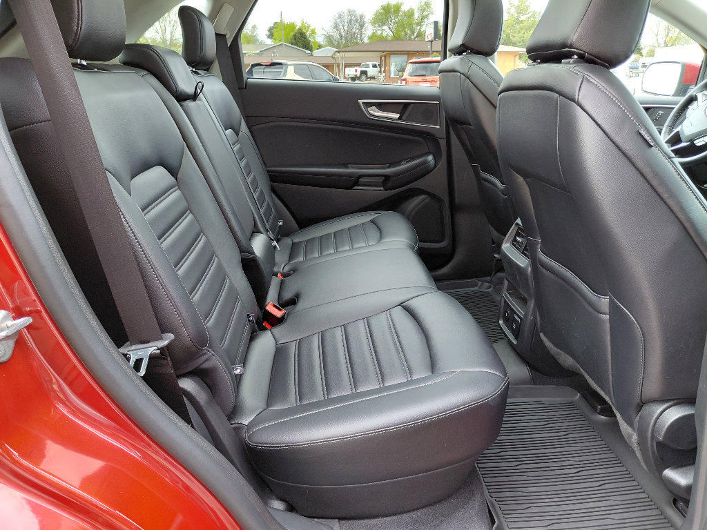 Used 2024 Ford Edge SEL w/ Convenience Package AWD/4WD image 12