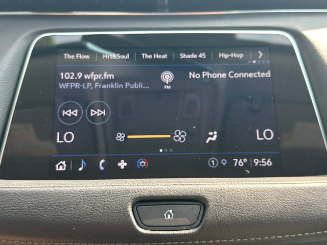 Certified 2023 Cadillac XT4 Luxury w/ Driver Awareness Package AWD/4WD image 30