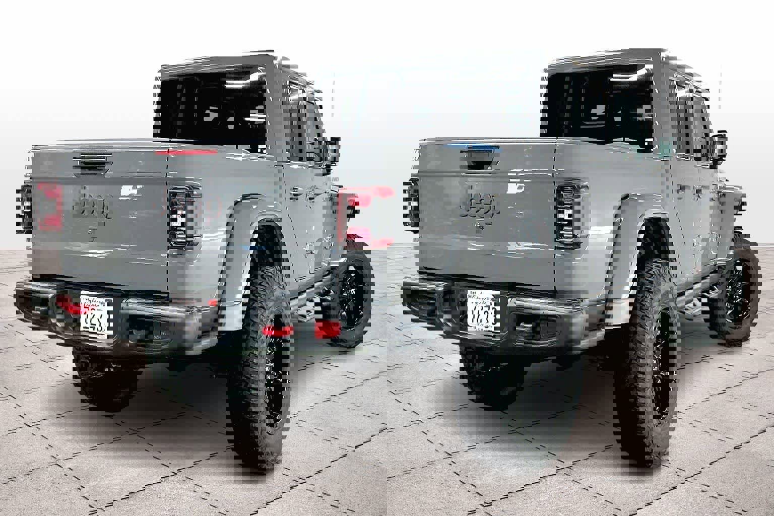 Used 2022 Jeep Gladiator Rubicon w/ LED Lighting Group image 16