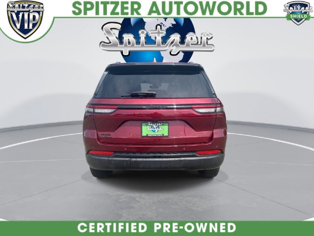 Certified 2024 Jeep Grand Cherokee Altitude AWD/4WD image 9