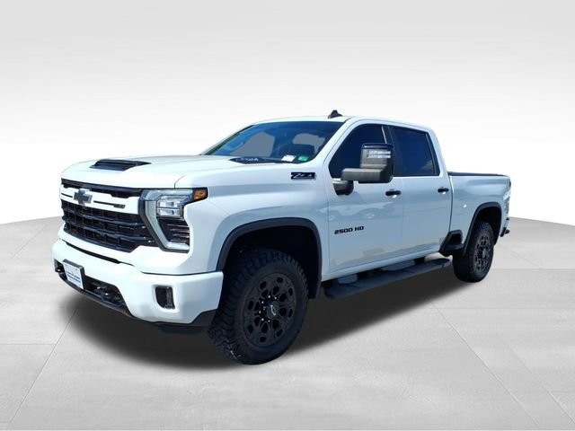 Used 2024 Chevrolet Silverado 2500 LT w/ Z71 Sport Edition AWD/4WD image 2