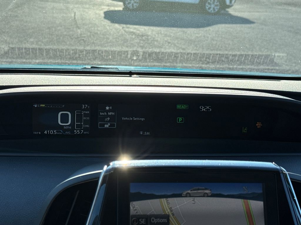 Used 2020 Toyota Prius Prime XLE image 15