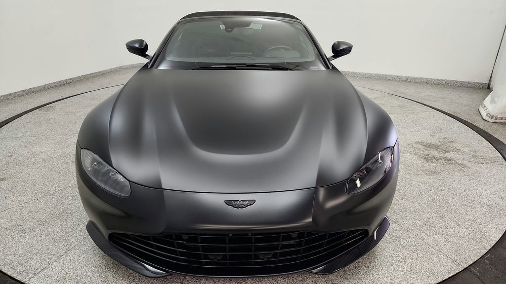 Used 2022 Aston Martin V8 Vantage Roadster image 13