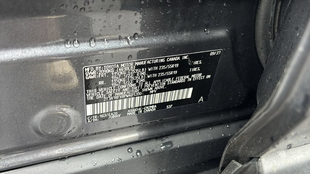 Used 2023 Toyota RAV4 XLE Premium AWD/4WD image 39