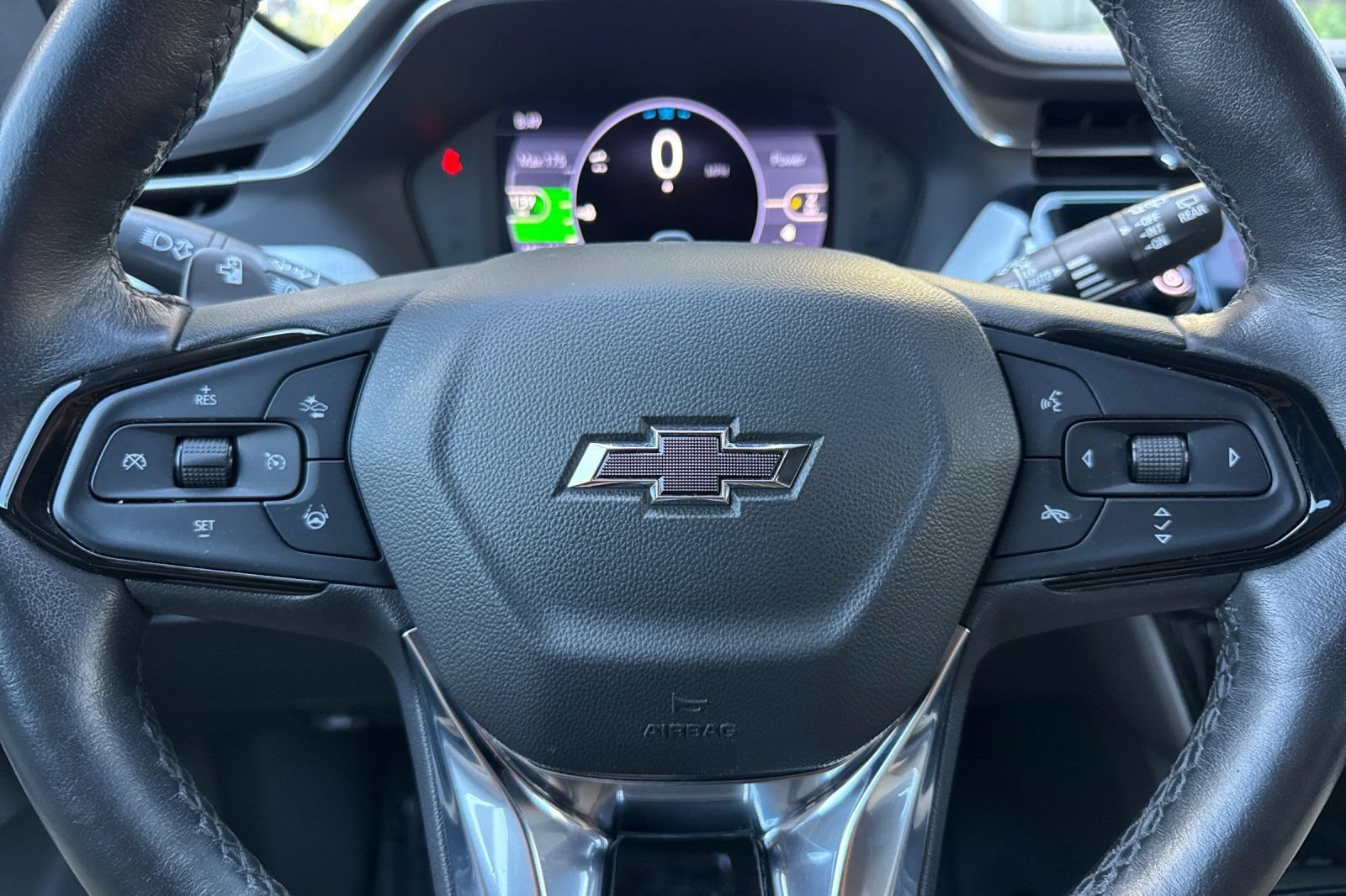 Used 2023 Chevrolet Bolt EUV Premier w/ Super Cruise Package FWD image 24