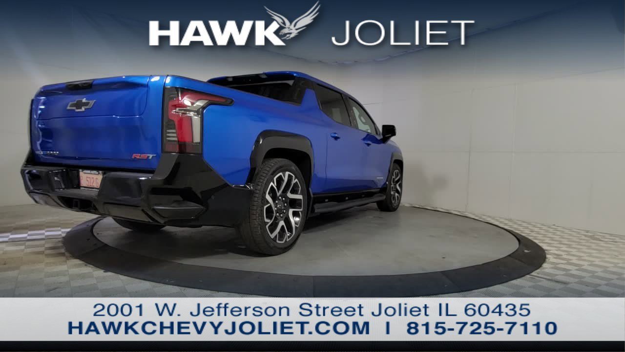 New 2025 Chevrolet Silverado EV RST AWD/4WD image 8