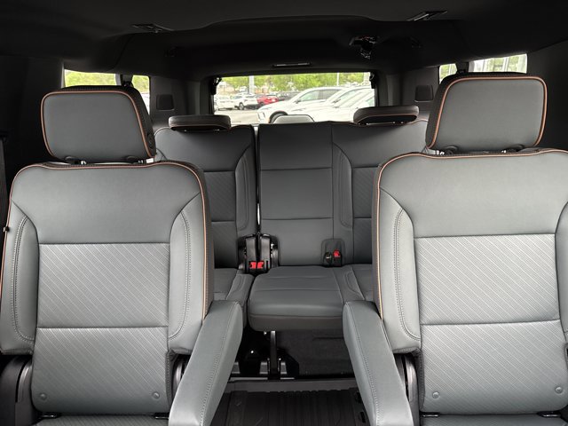 New 2026 GMC Yukon XL AT4 w/ AT4 Premium Plus Package image 22