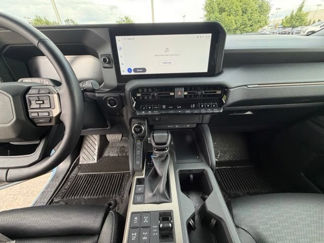 Used 2025 Toyota Land Cruiser w/ Premium Package AWD/4WD image 26